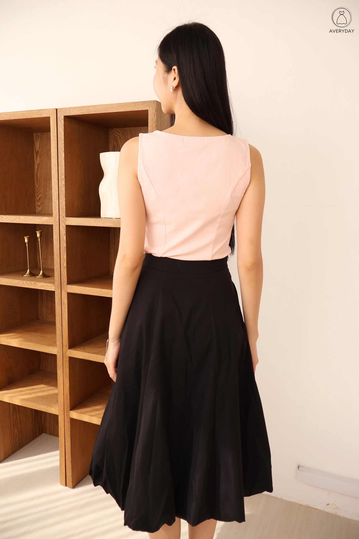 *Premium* Aisling Bubble Hem Midi Skirt In Black