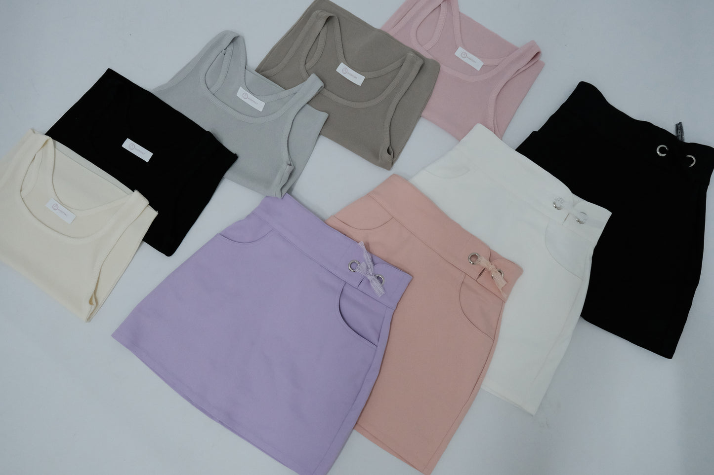 Elly Soft Knit Basic Tank Top In Grey