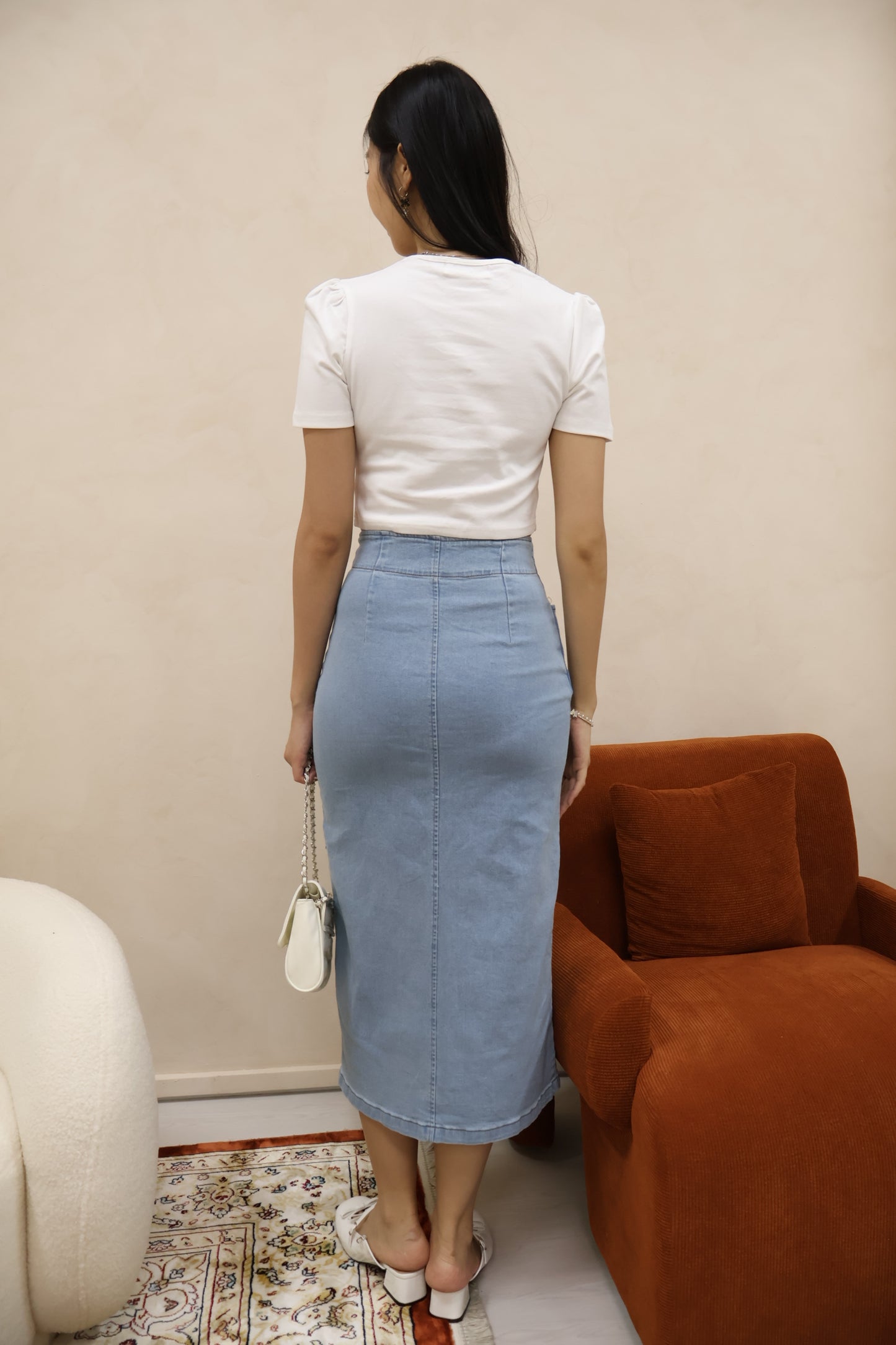 Gabriella Petal Pearl Buttons Ruched Top In White