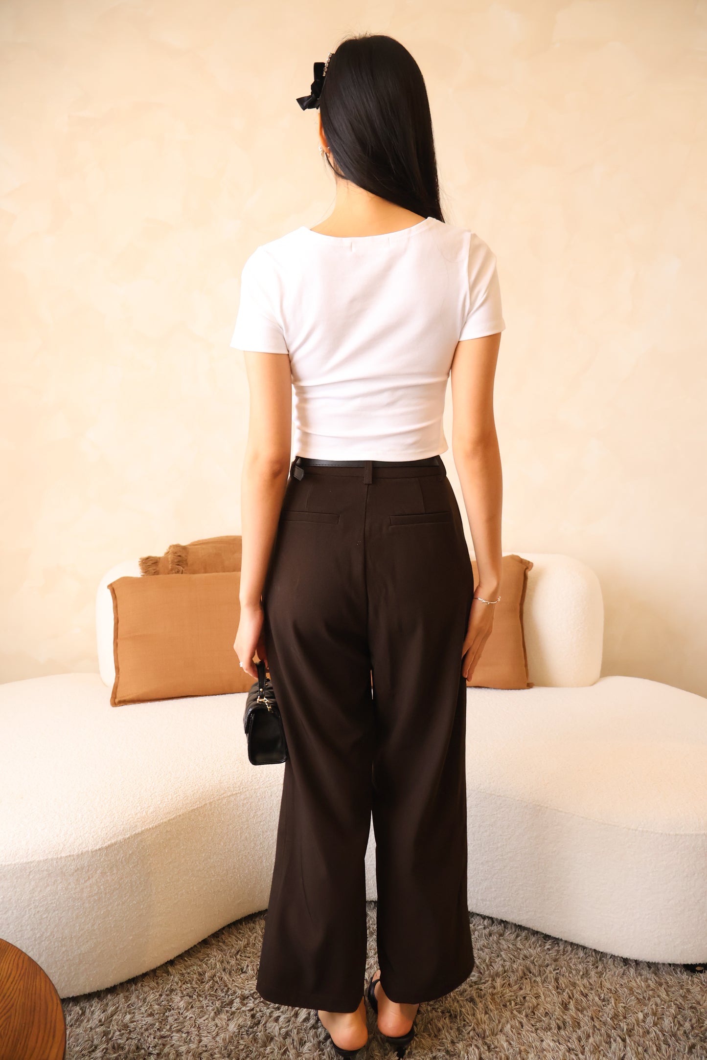 Anya Basic V-Neckline Top In White