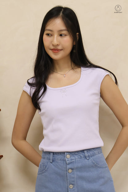 Mara Rhinestone Rib Ribbon Top in Lilac