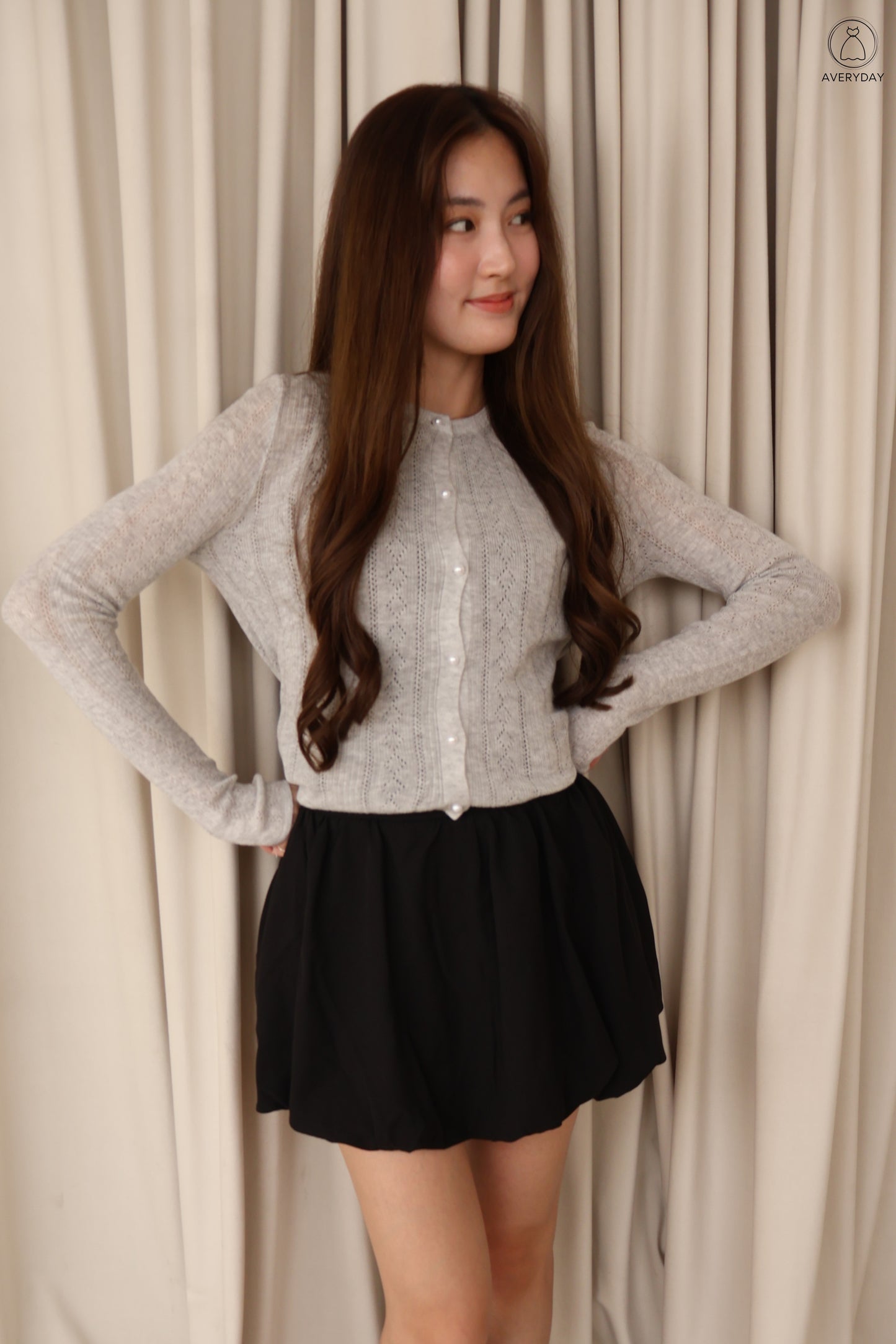 Jane Pearl Button Cardigan In Grey