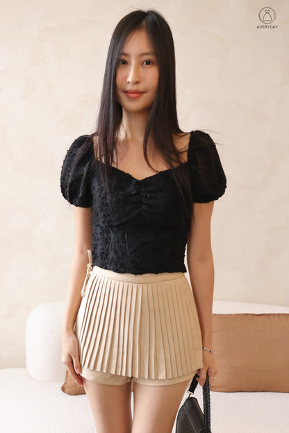 Mirah Pleated Apron Skorts In Sand