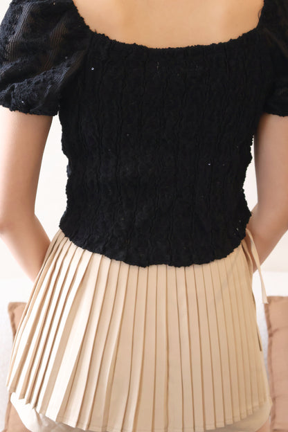 Mirah Pleated Apron Skorts In Sand