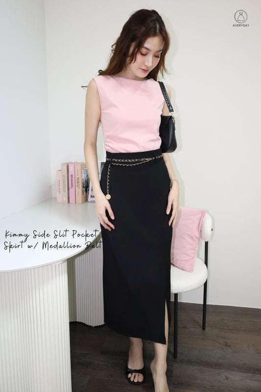 Kimmy Side Slit Pocket  Skirt w/ Medallion Belt In Black
