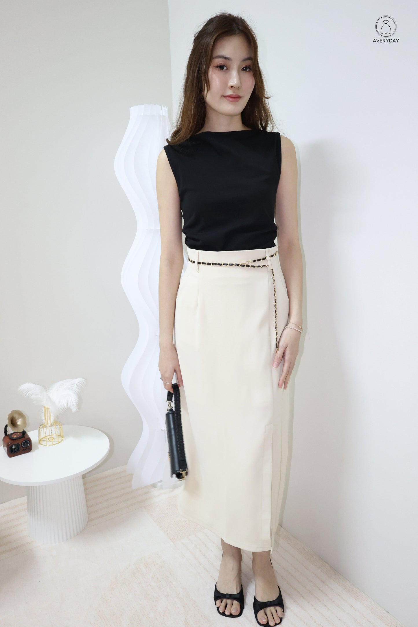 Randy Ruched Boatneck Top In Black
