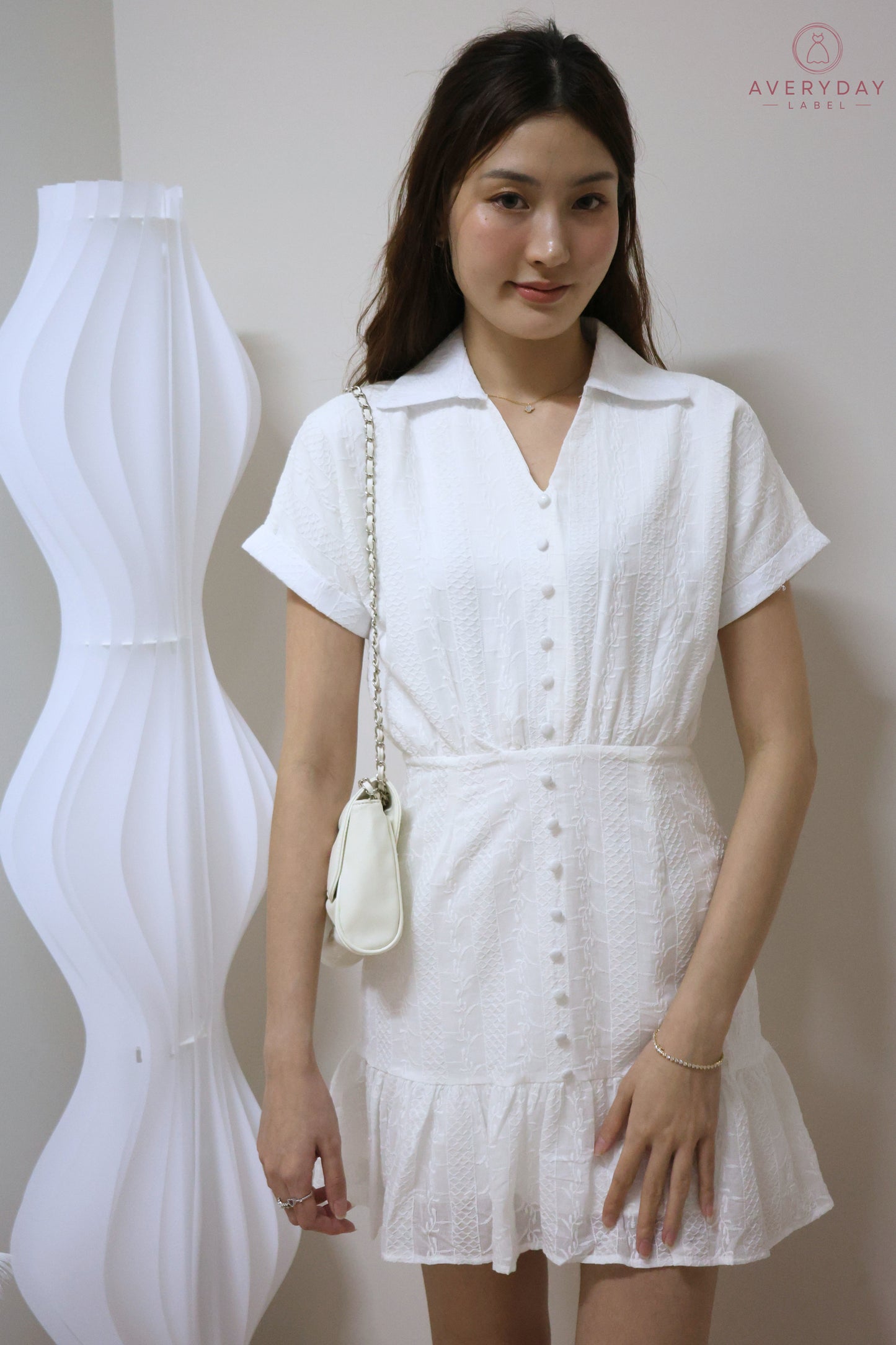 Venisia Button Collar Shirt Dress In White