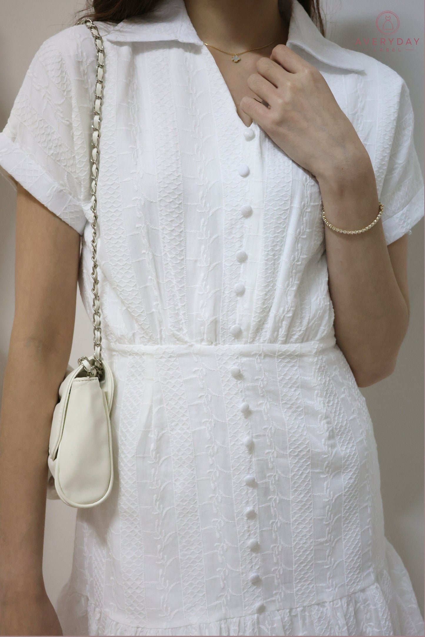 Venisia Button Collar Shirt Dress In White