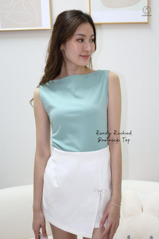 Randy Ruched Boatneck Top In Green