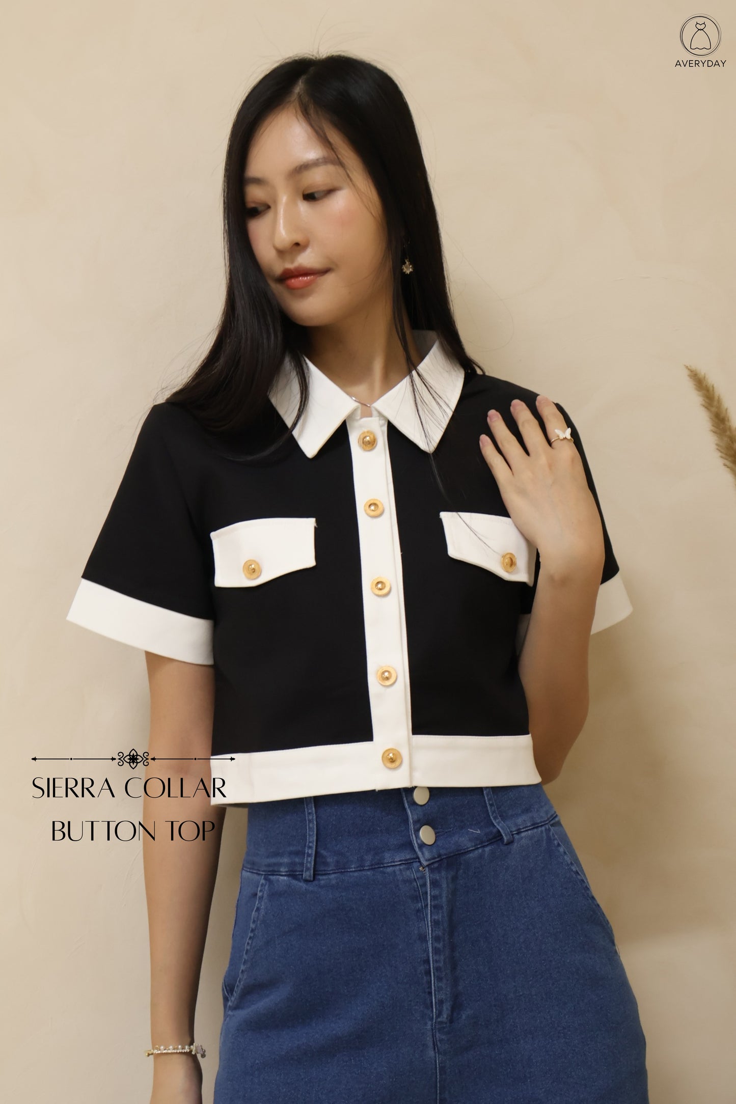 Sierra Collar Button Top In Black