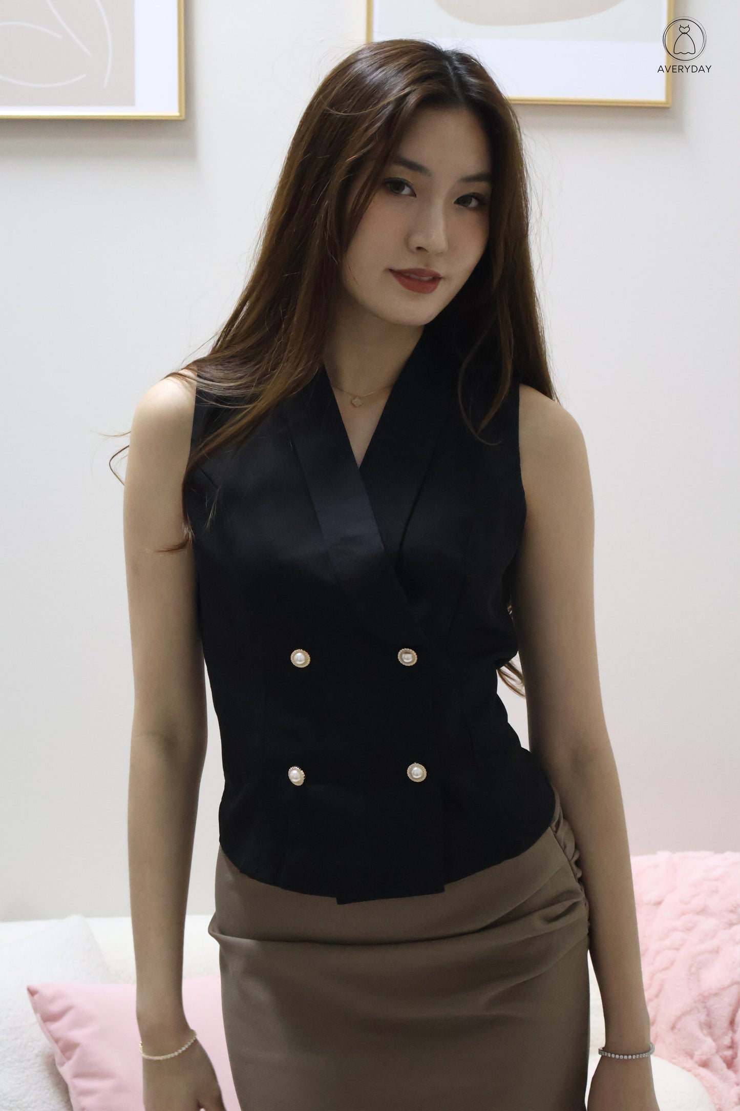 Nina Button Vest Top In Black