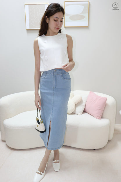 *Premium* Etta Beaded Petalfall Blouse In White