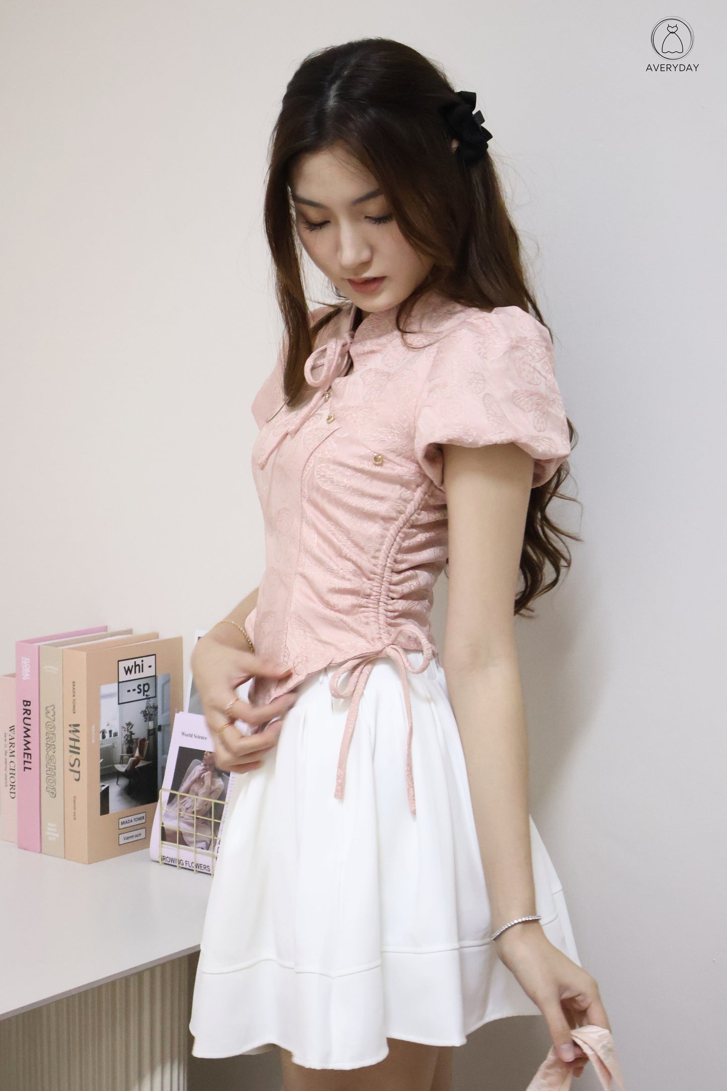 *CNY* 雪婉 (Xuě Wǎn) Gentle  Glow Textured Co Ord Set In White