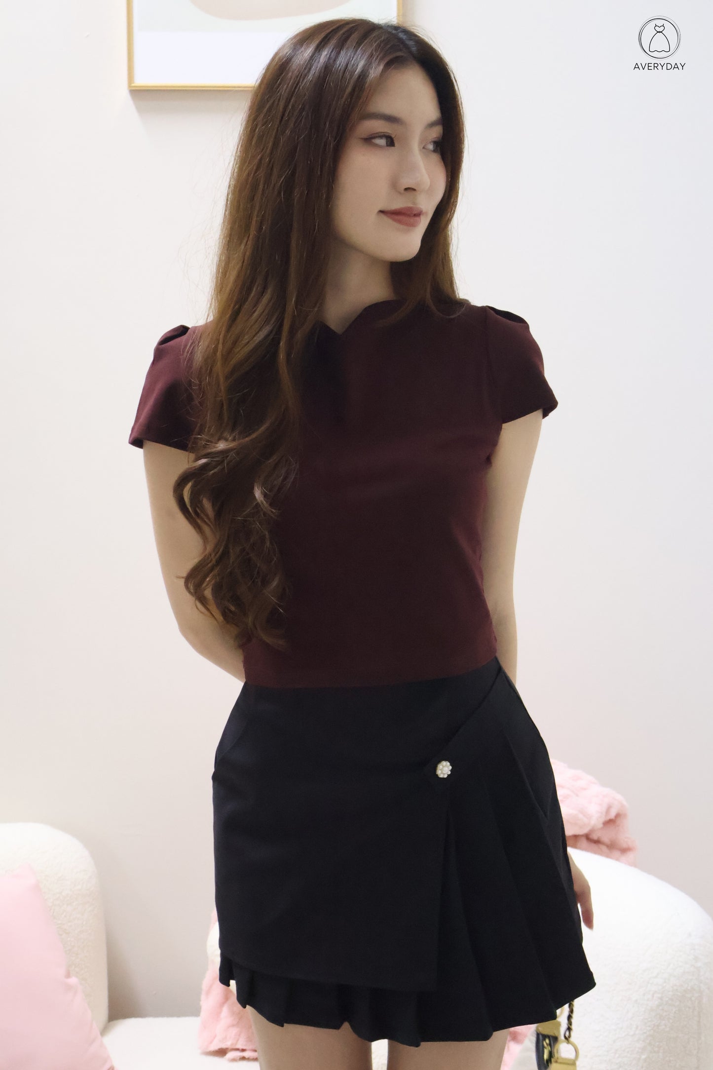 Romy Ruched Cap Sleeve Cut-In Top In Maroon