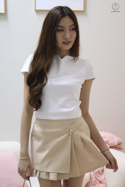 Romy Ruched Cap Sleeve Cut-In Top In White