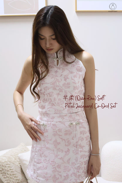 *CNY*芊柔 (Qiān Róu) Soft  Petal Jacquard Co-Ord Set In White