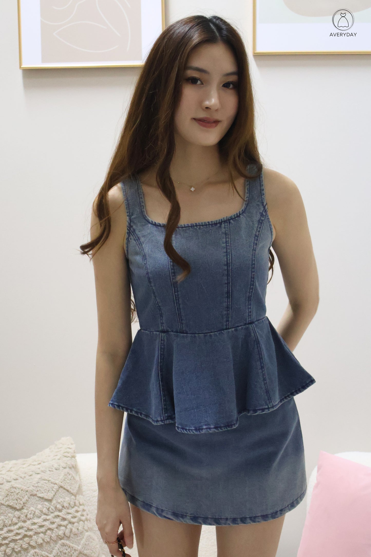Elore Ombre Denim Peplum Top & Skorts Set In Mid Wash