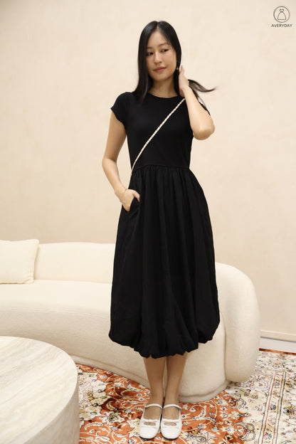 Xena Bubble Hem Pocket Midi Dress In Black (With Mini Sling Bag - White)