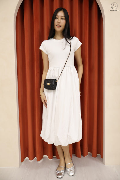 Xena Bubble Hem Pocket Midi Dress In White (With Mini Sling Bag - Black)
