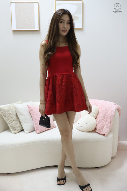 霓影 (Ní Yǐng) Festive  Bloom Lace Romper Dress In Scarlett (With Camellia Chain Sling)