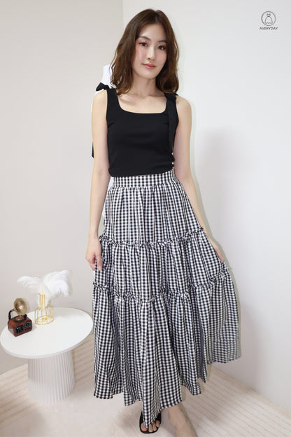 Adora Gingham Layered Pocket Skirt In Black