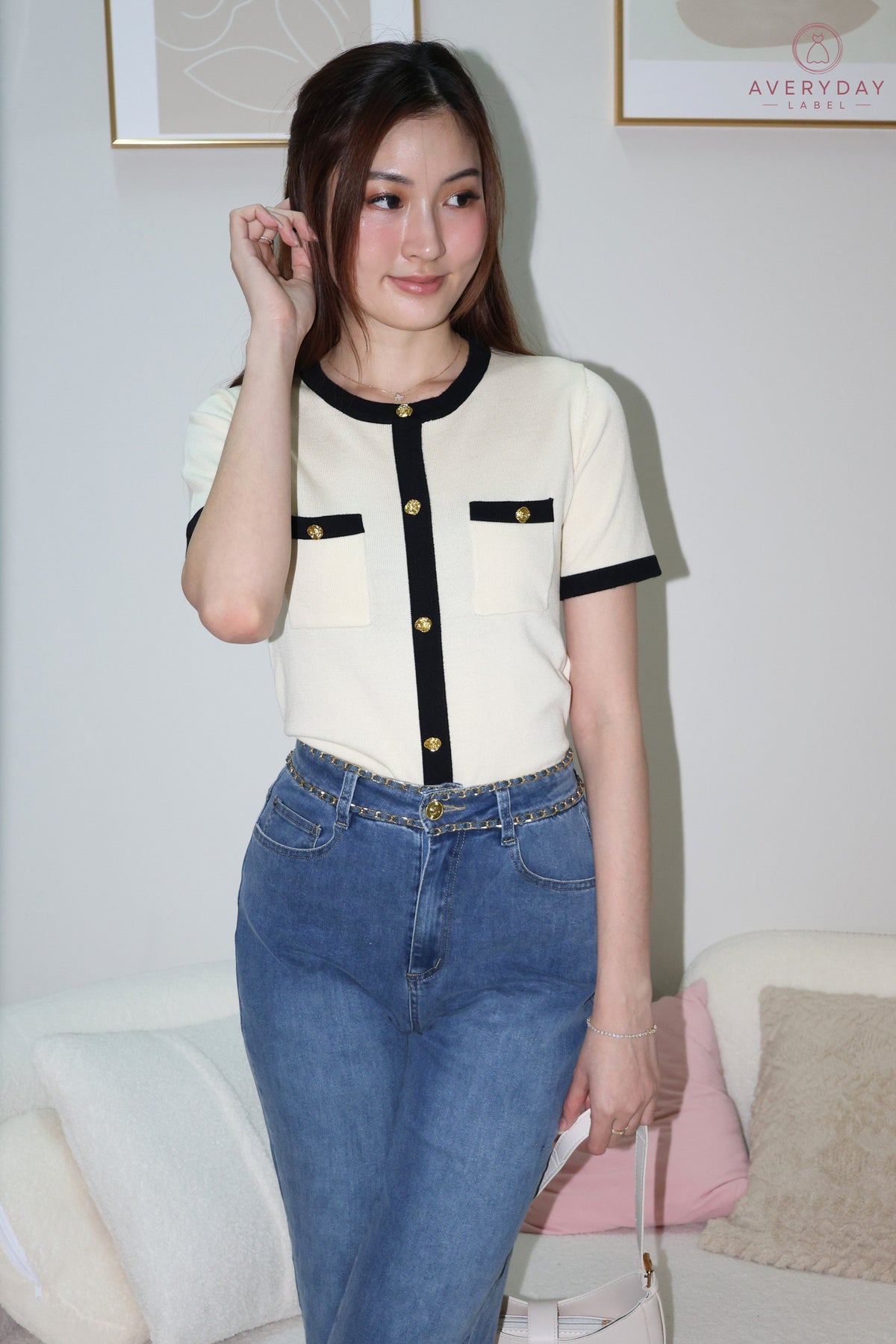 *AVD Label* Gretchen Rose Button Contrast Trim Knit Top In Cream