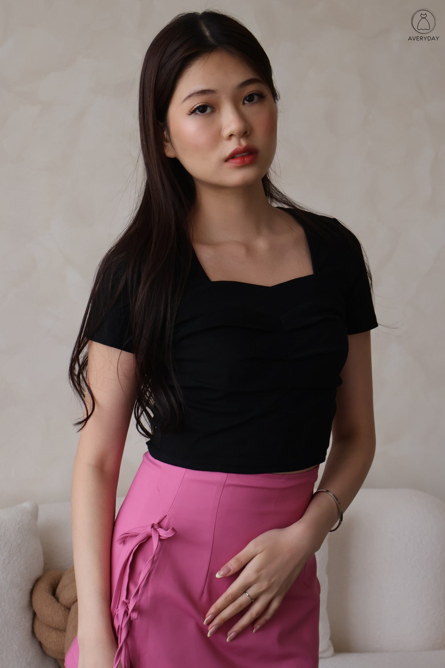 Sona Heart Shape Neckline Top In Black