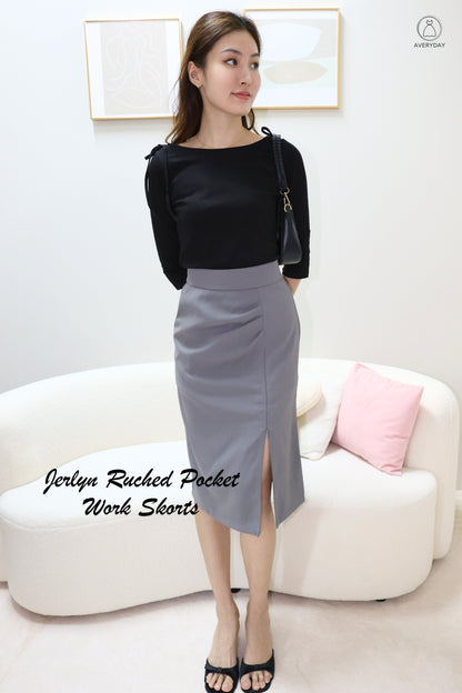 Jerlyn Ruched Pocket Skorts In Grey