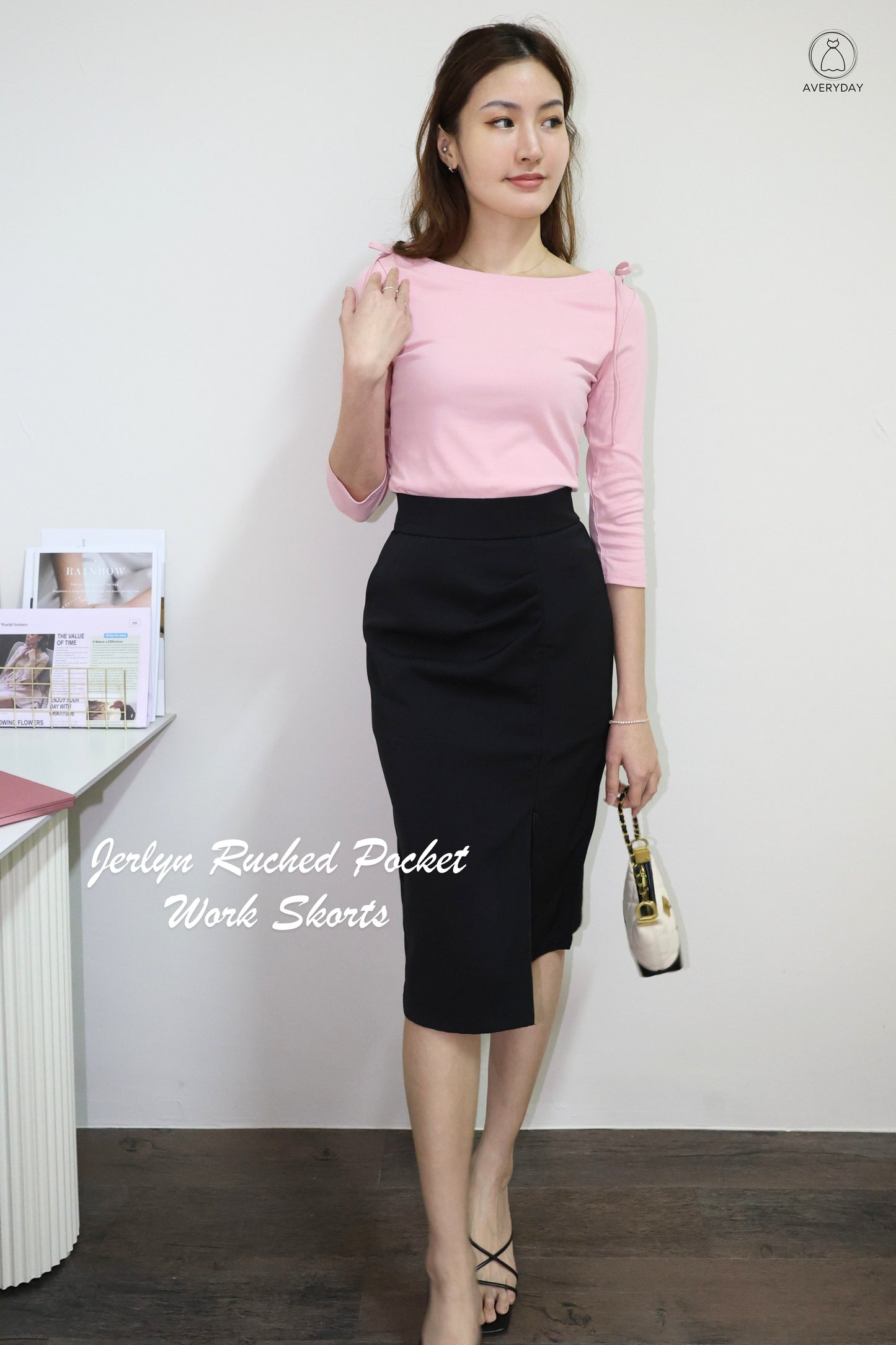 Jerlyn Ruched Pocket Skorts In Black