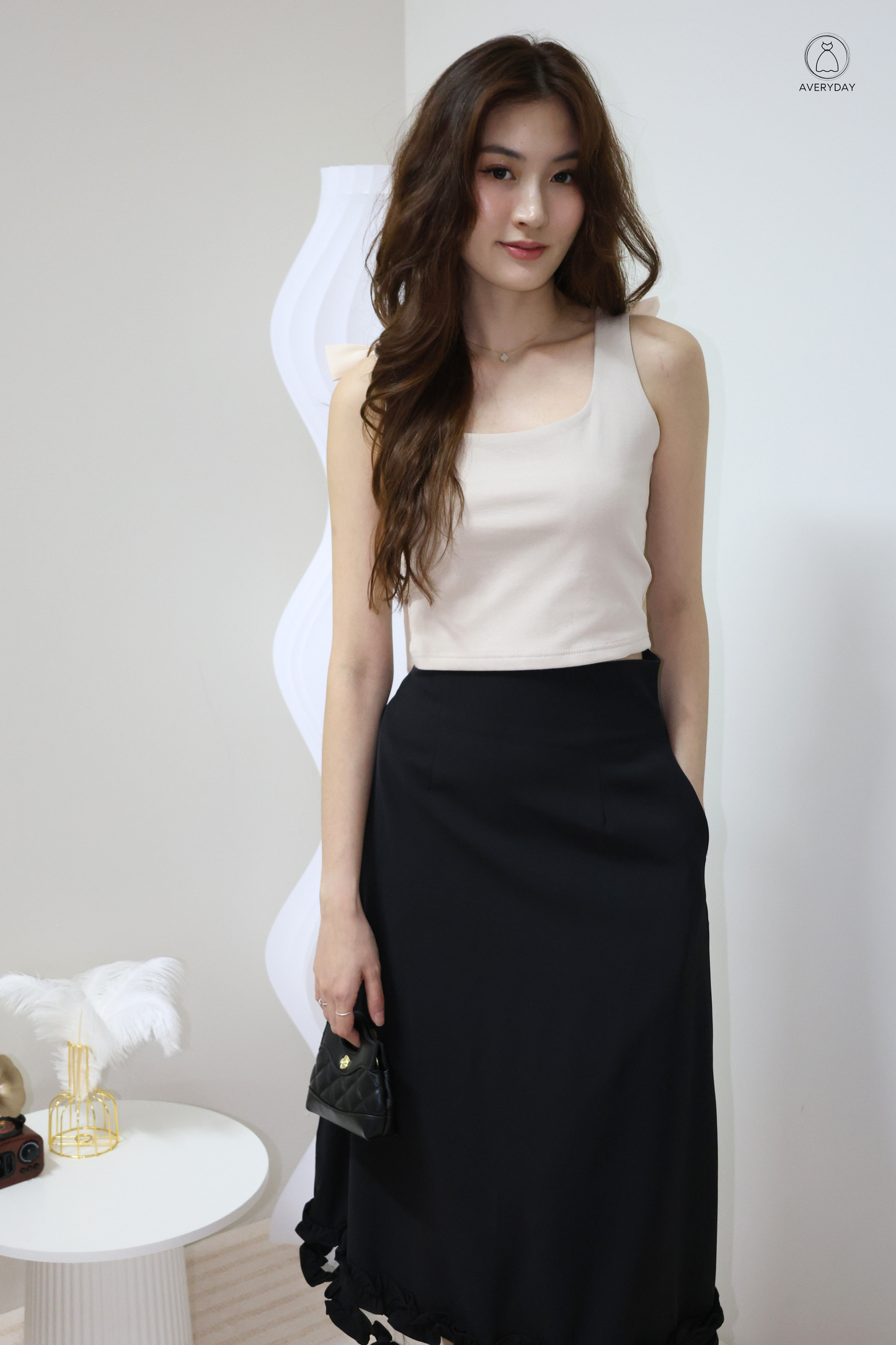 Alyce Pocket Frilly High-Waisted Midi Skirt In Black