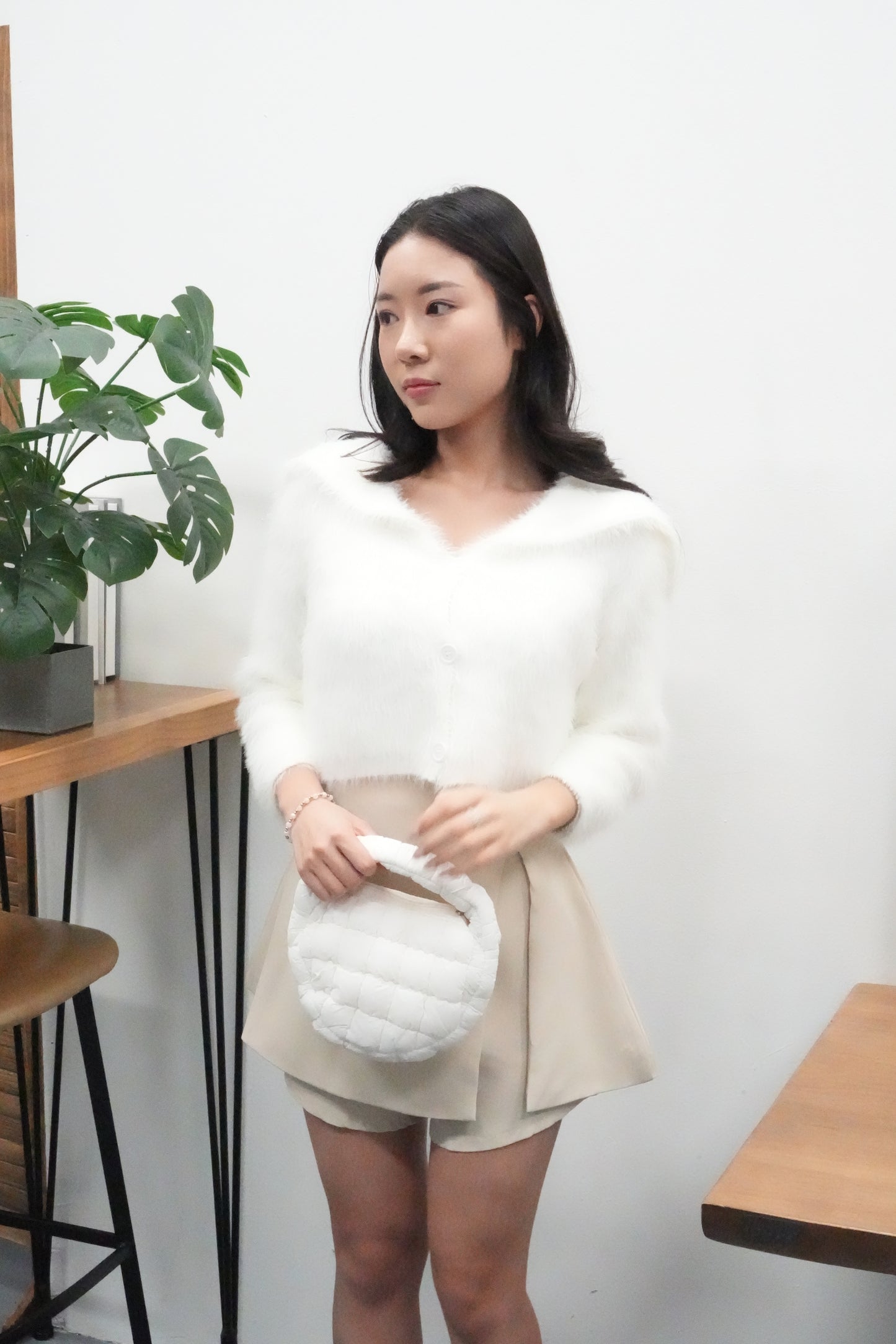 AVERYDAY Fiona Fluffy Knit Top Cardigan in White