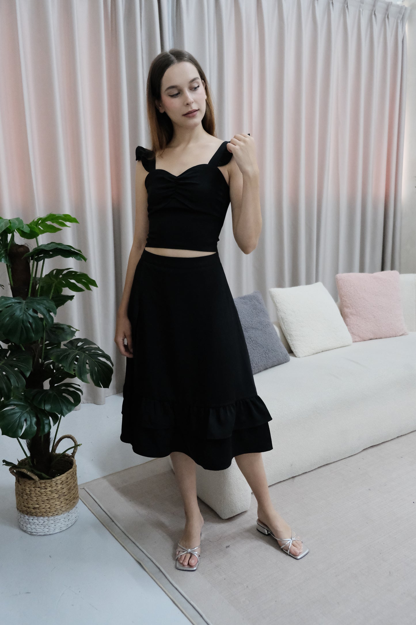 AVERYDAY Liora Flutter Midi Co-Ords in Black