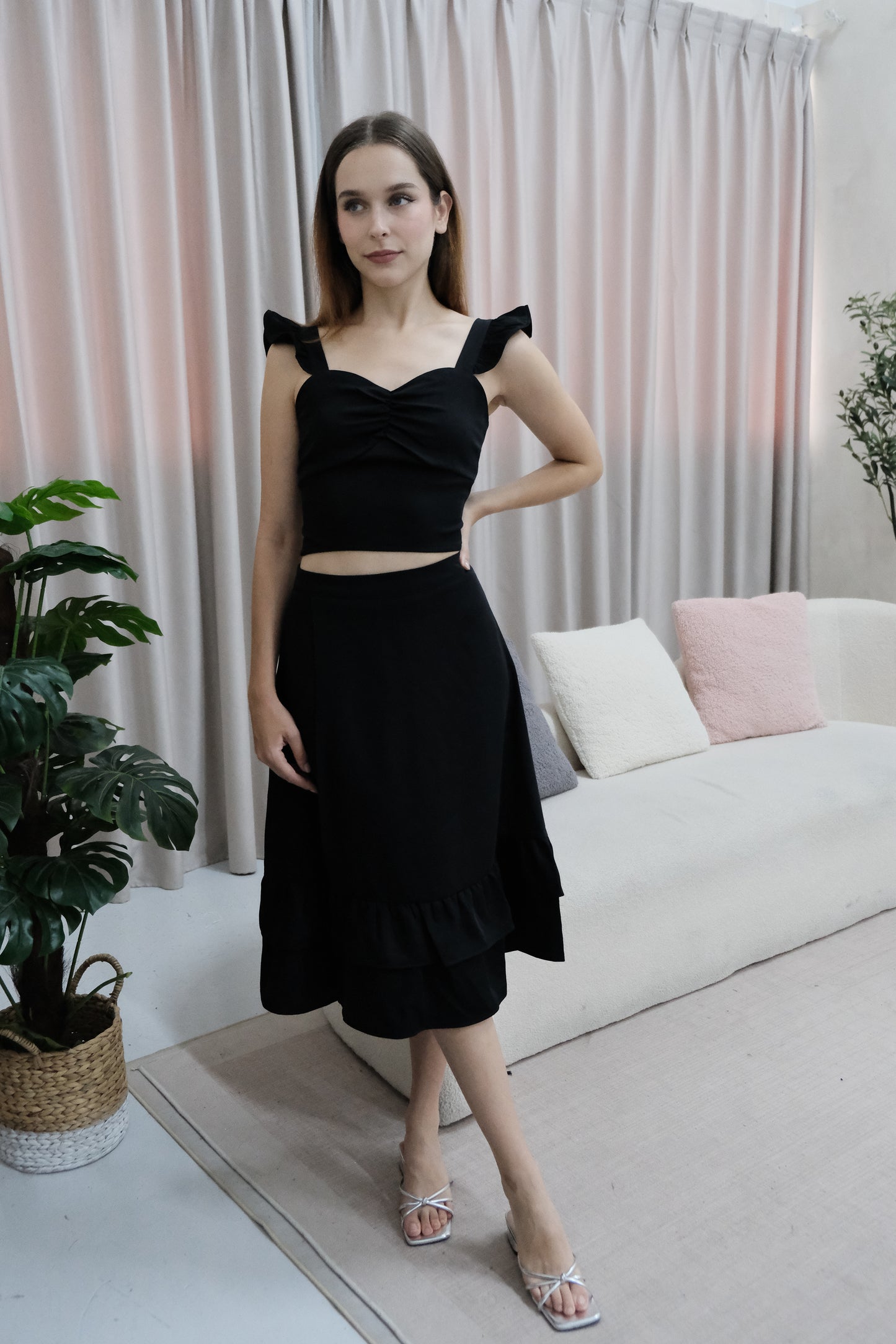 AVERYDAY Liora Flutter Midi Co-Ords in Black