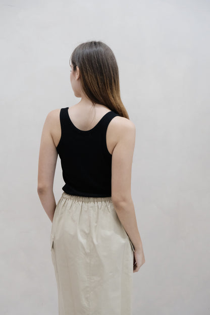 Elly Soft Knit Basic Tank Top In Black