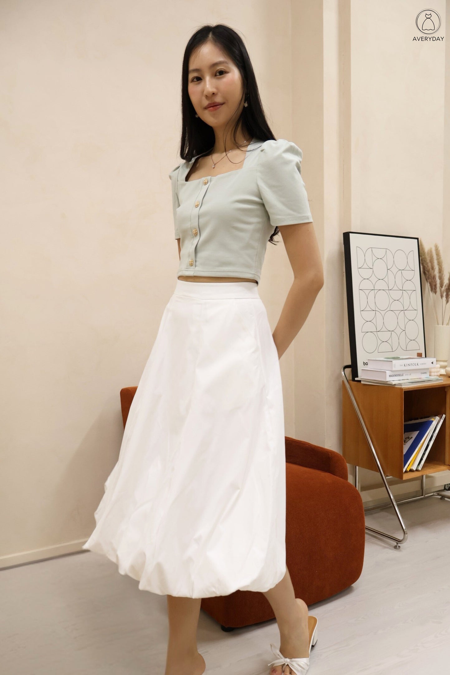 *Premium* Aisling Bubble Hem Midi Skirt In White