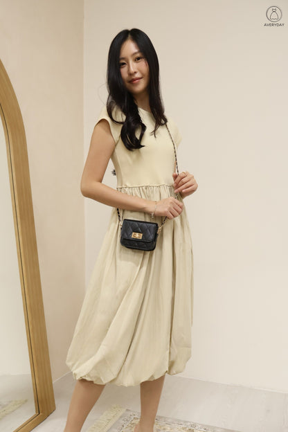 Xena Bubble Hem Pocket Midi Dress In Khaki (With Mini Sling Bag - Black)