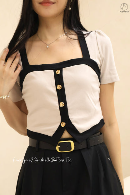 Amerlyn v2 Seashell Buttons Top In Taupe
