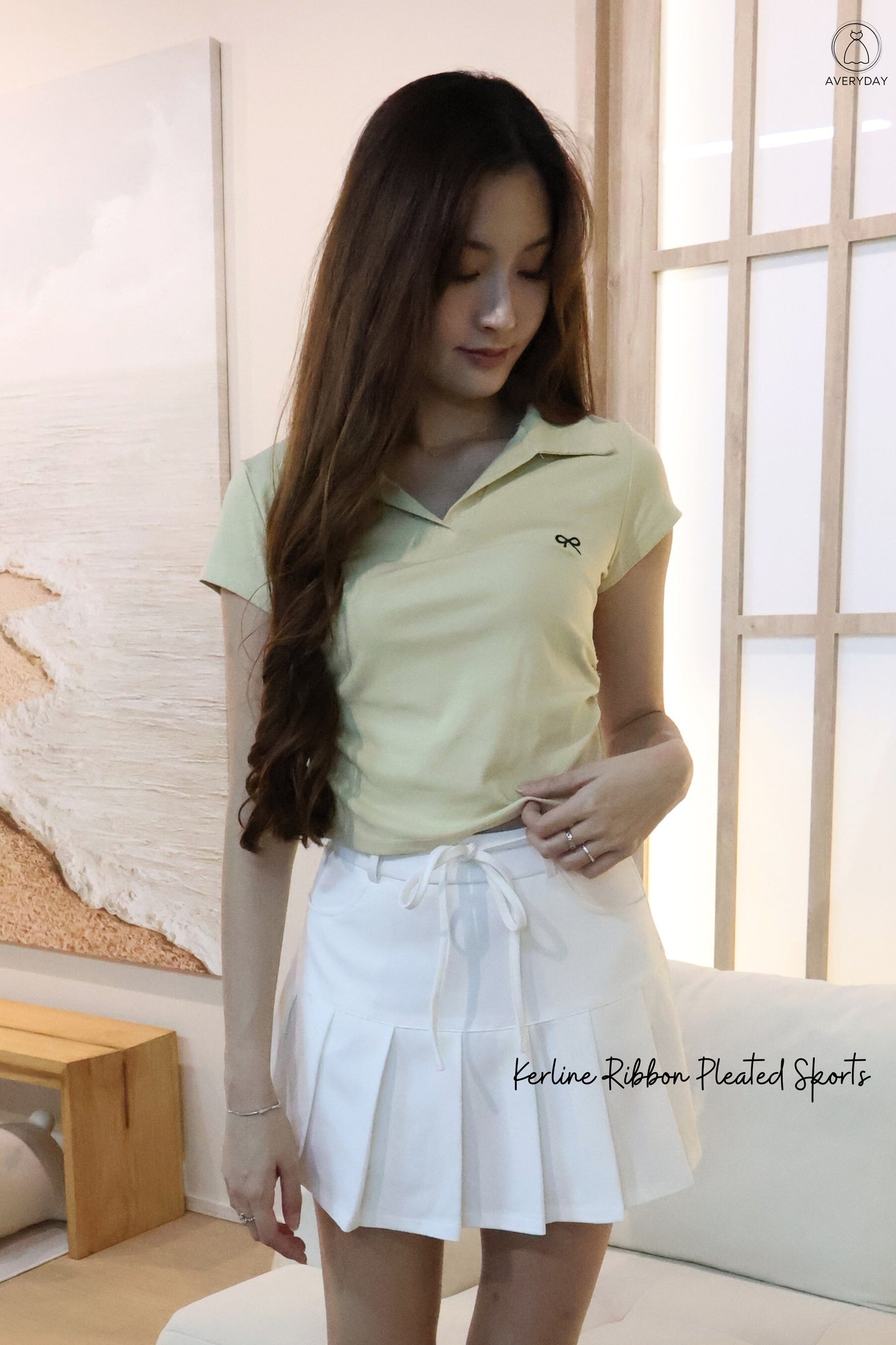 Kerline Ribbon Pocket Pleated Skorts In White