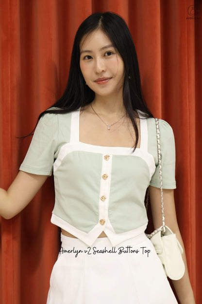 Amerlyn v2 Seashell Buttons Top In Mint