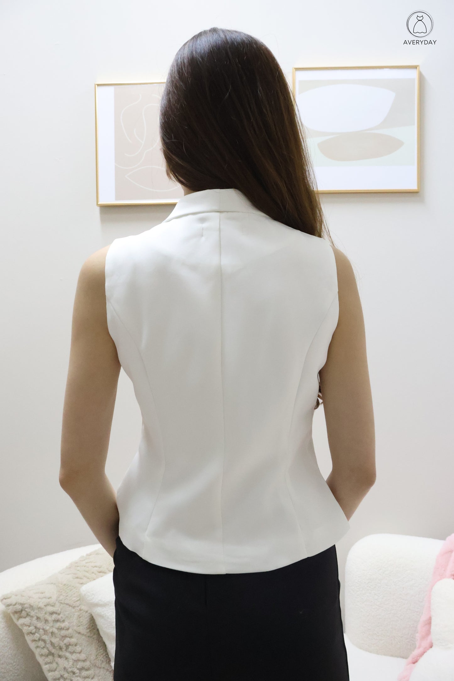 Nina Button Vest Top In White