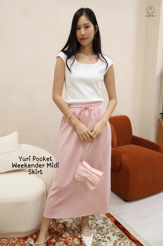 Yuri Pocket Weekender Midi Skirt In Pink