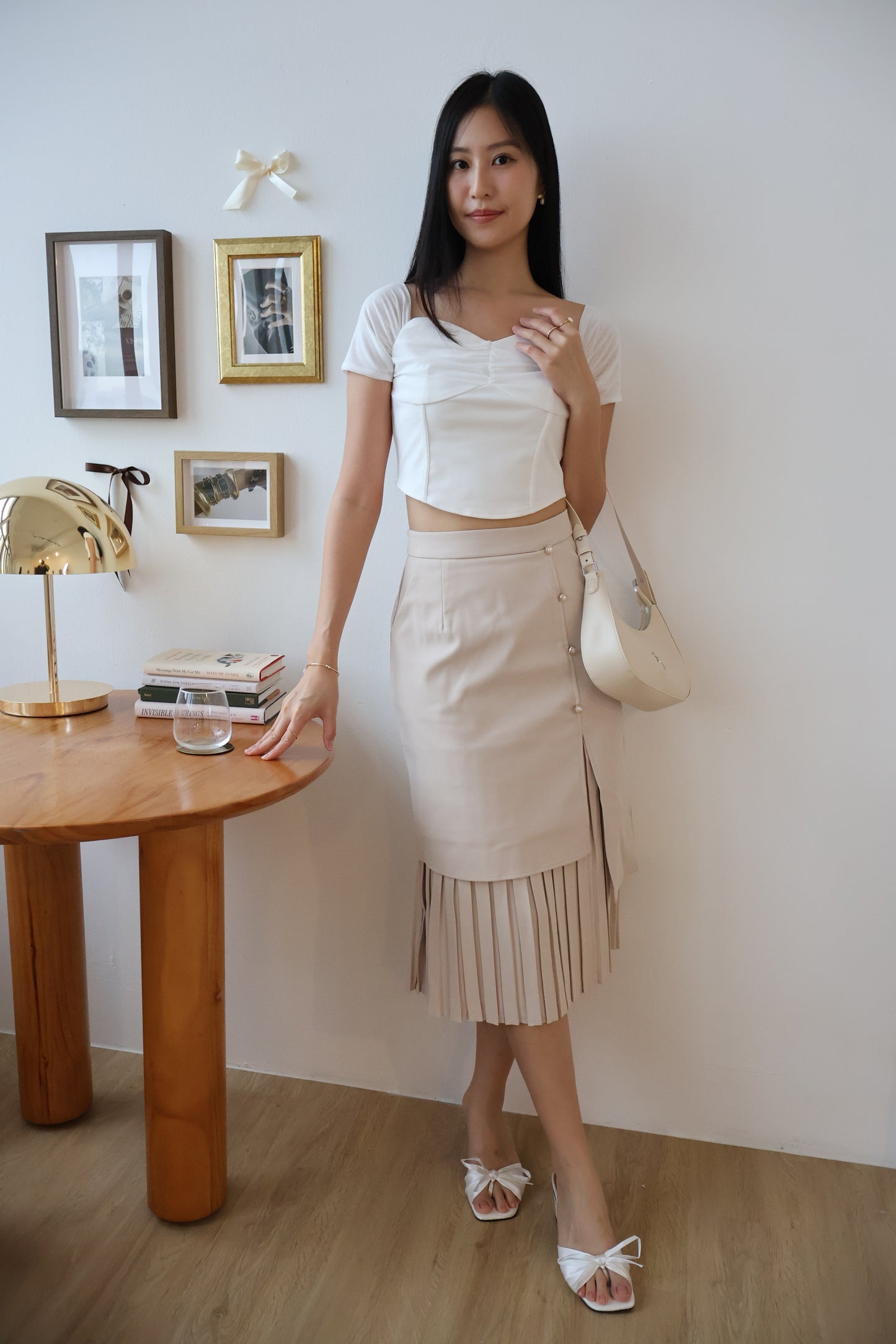 Rayne Pearl Button Pleated Skirt In Taupe
