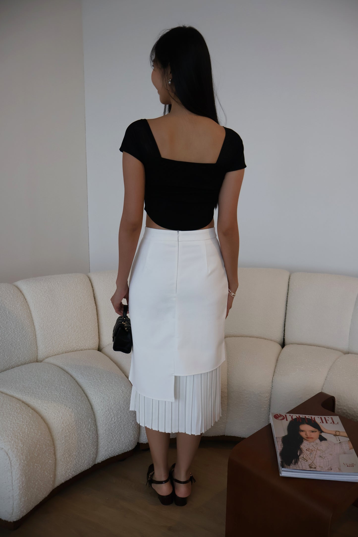 Tisha Mesh Sweetheart Neckline Top In Black