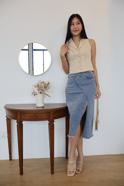 Jomaine Button Vest Top In Khaki