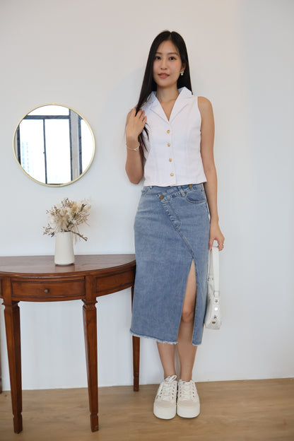 Jomaine Button Vest Top In White