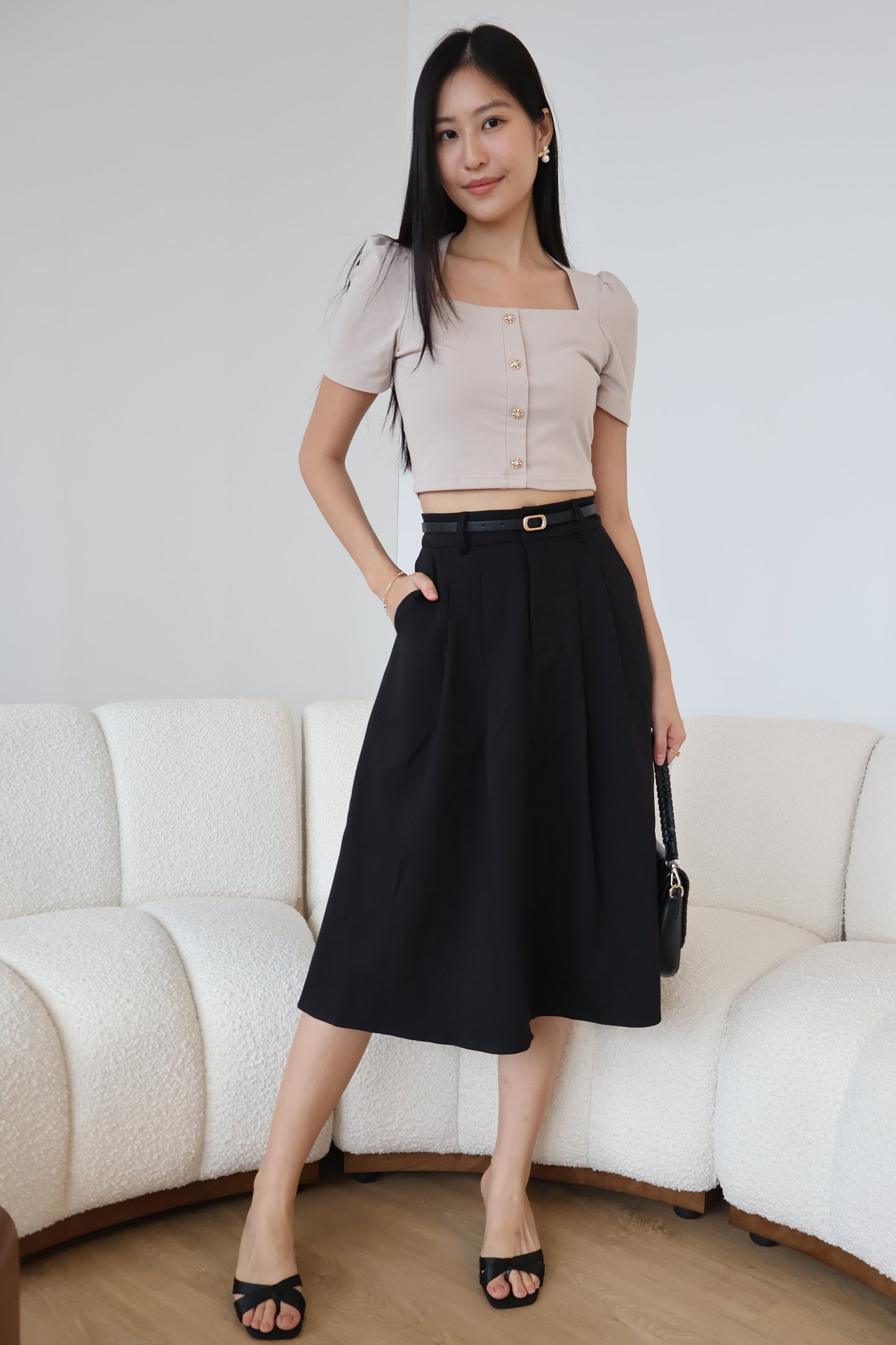 Gillan Belted Midi Pleat Pocket Skirt In Black