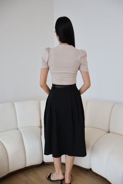 Gillan Belted Midi Pleat Pocket Skirt In Black