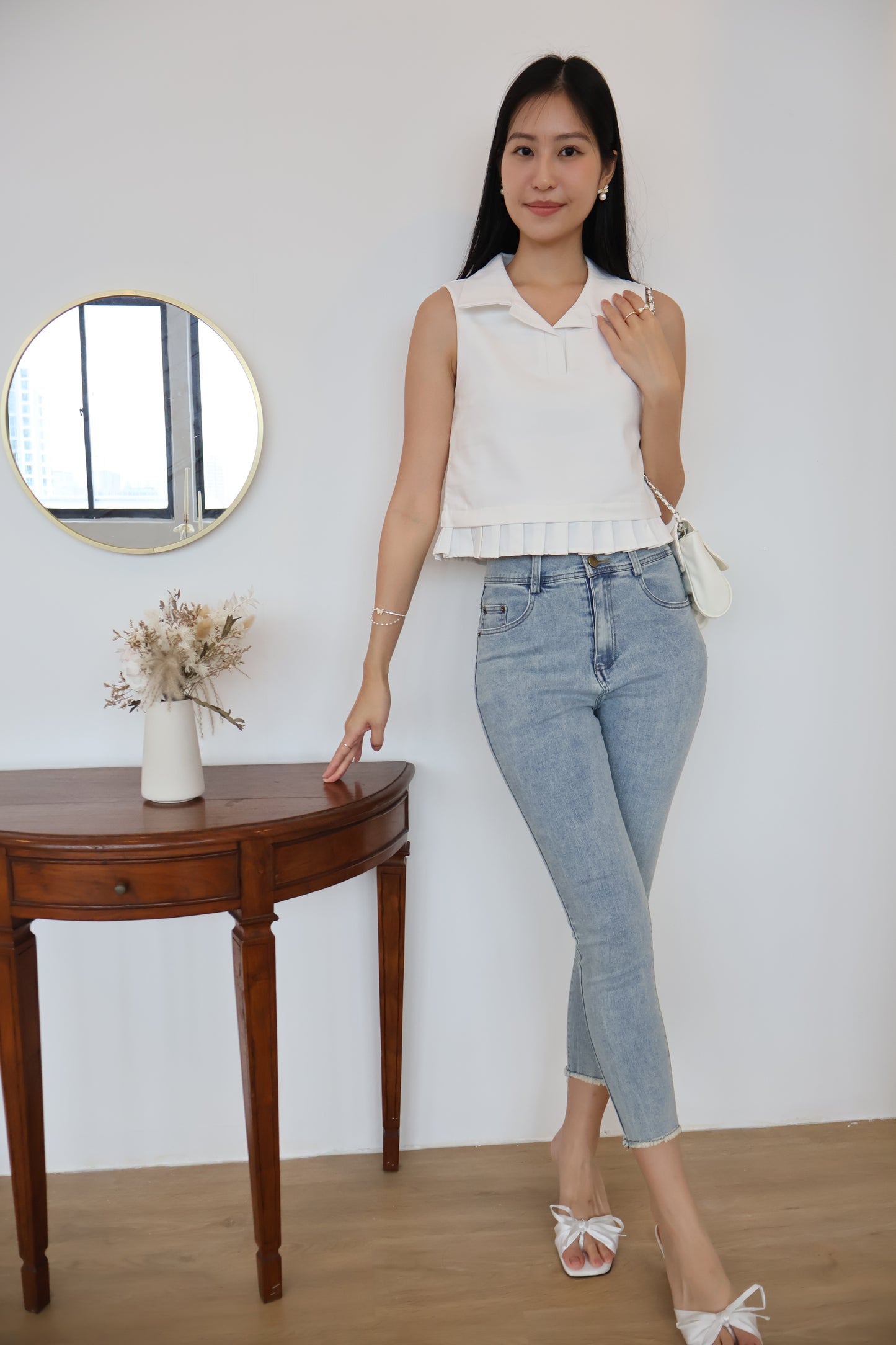 Melody Pleated Collar Blouse In White