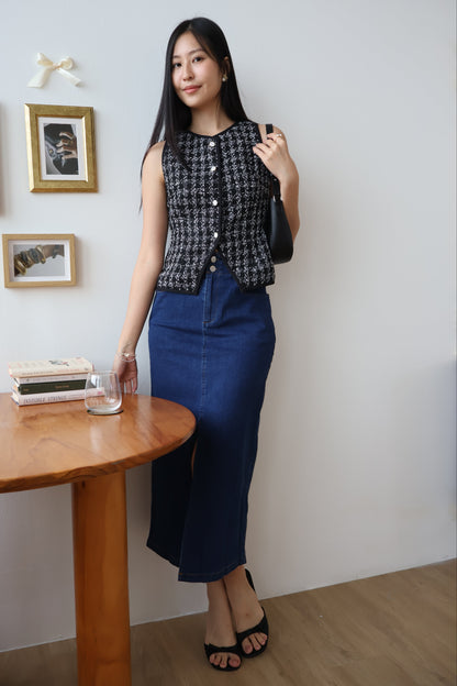 Sue Denim Midi Skirt In Dark Wash