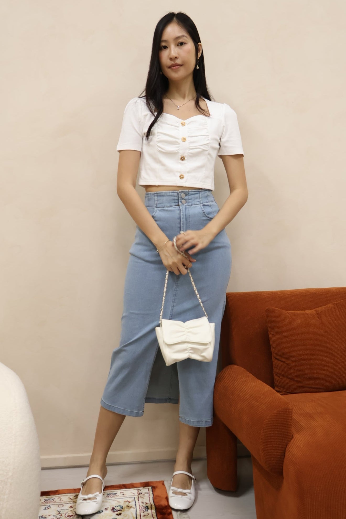 Gabriella Petal Pearl Buttons Ruched Top In White